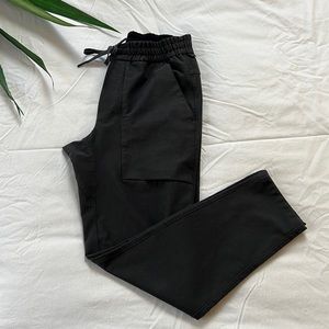 Lululemon Bowline 30” Utilitech